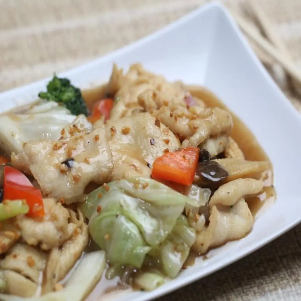 Chicken With Garlic Sauce